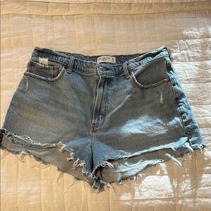 Abercrombie Curve Love Mom Shorts